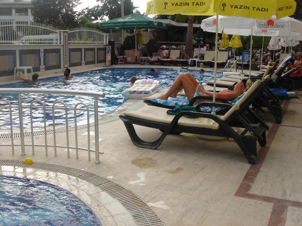 Side Best Hotel Екстериор снимка